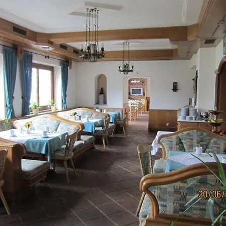 Kleinmuenchen فندق