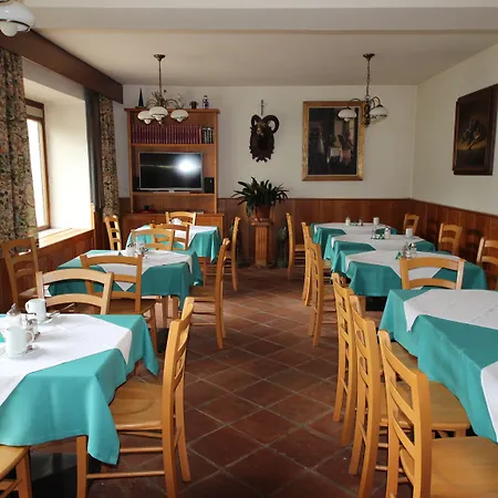 Kleinmunchen Garni Hotel 2*