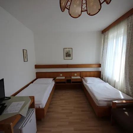 Kleinmuenchen 2* لينتز