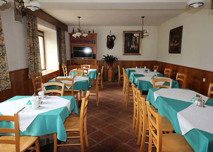 Kleinmünchen Garni Hotel 2*