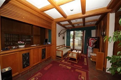 Kleinmünchen Garni Hotel 2*