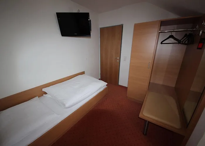 Kleinmünchen Garni 2* Linz