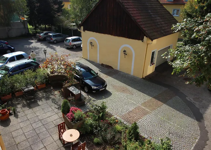 Kleinmunchen Garni Hotel 2*