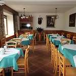 Kleinmunchen Garni Hotel 2*