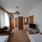 Hotel Kleinmunchen Garni