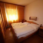 Kleinmunchen Garni Hotel